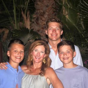 Meet your Posher, Kelly